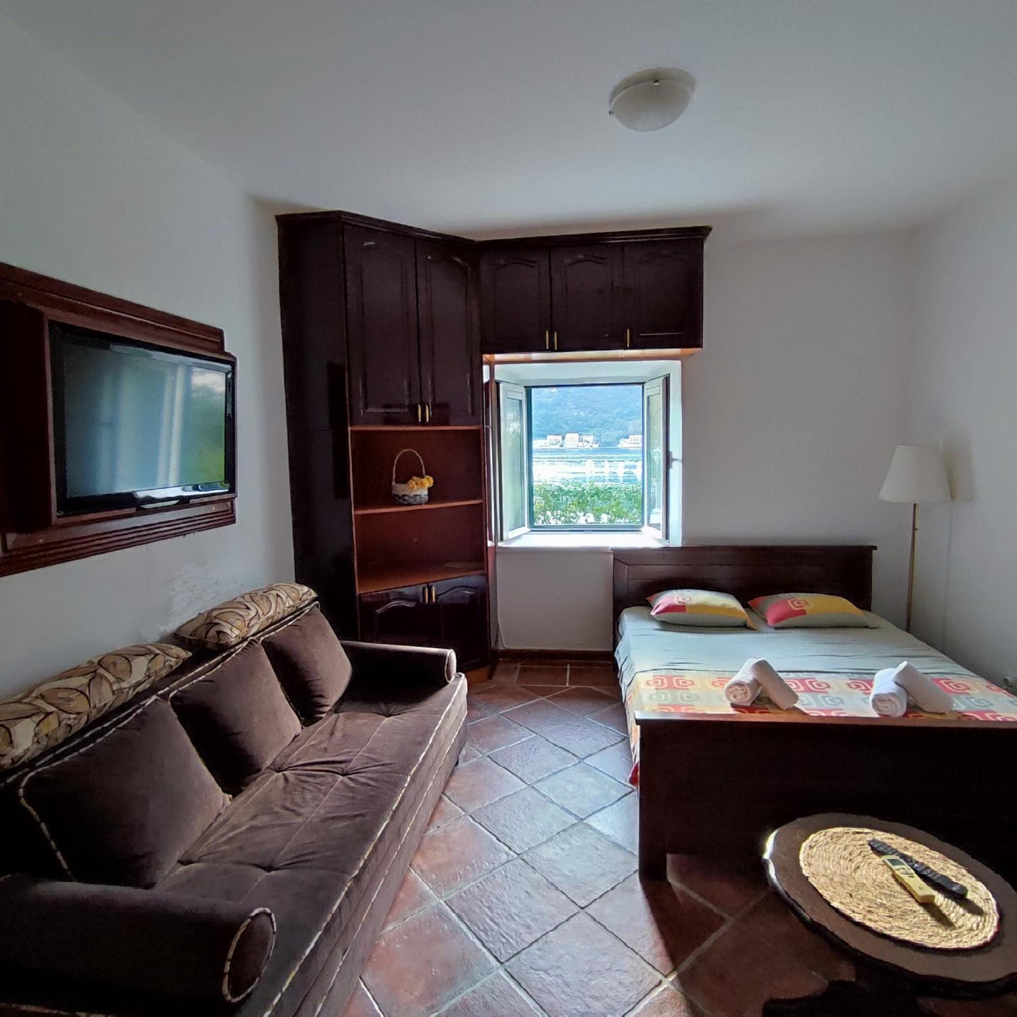 Villa Kamena Kotor Exteriér fotografie