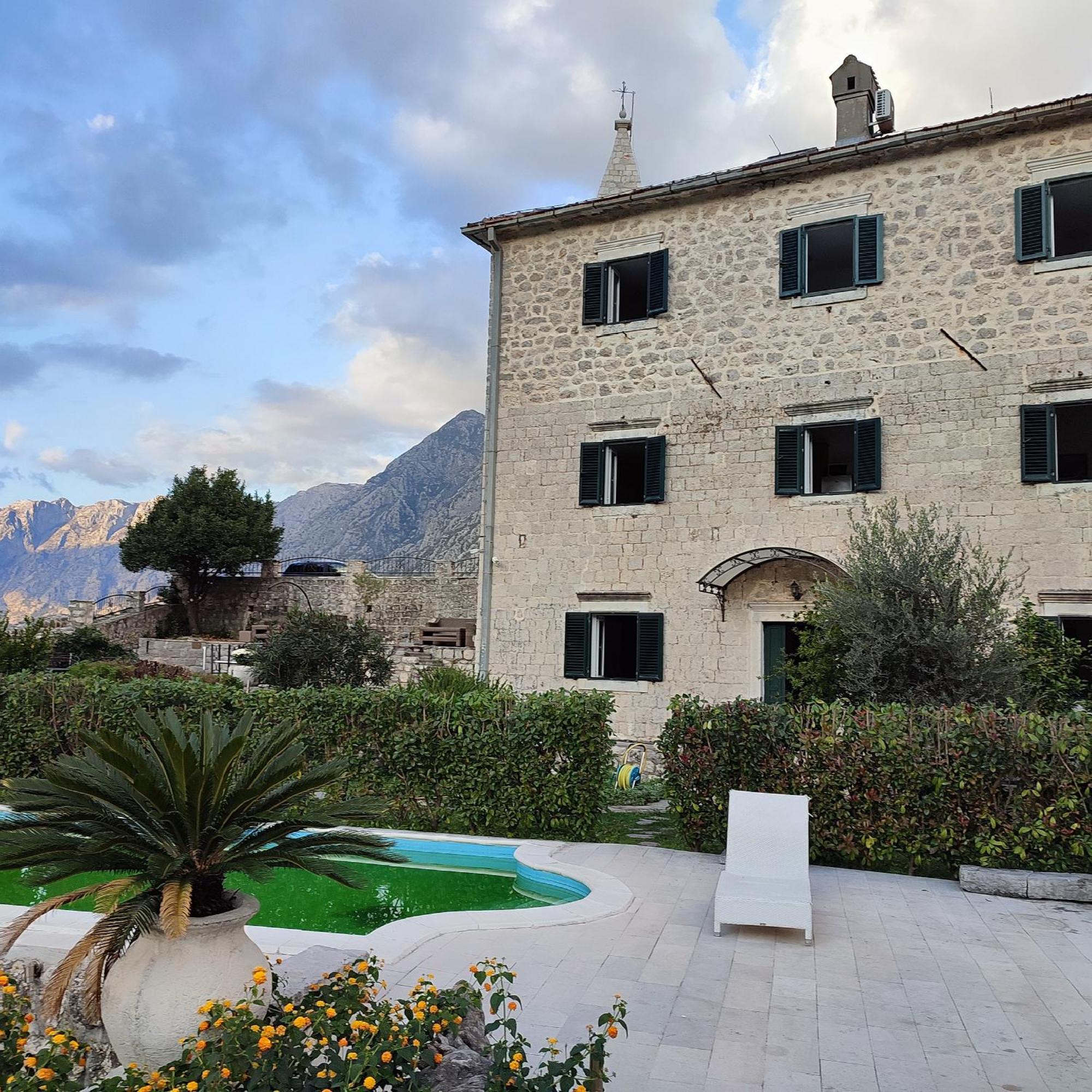 Villa Kamena Kotor Exteriér fotografie